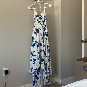 Lulus blue and white floral maxi dress XS new without tag
